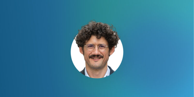 Caught in the Middle — Making Yourself Seen and Heard as a Mid-Level Associate